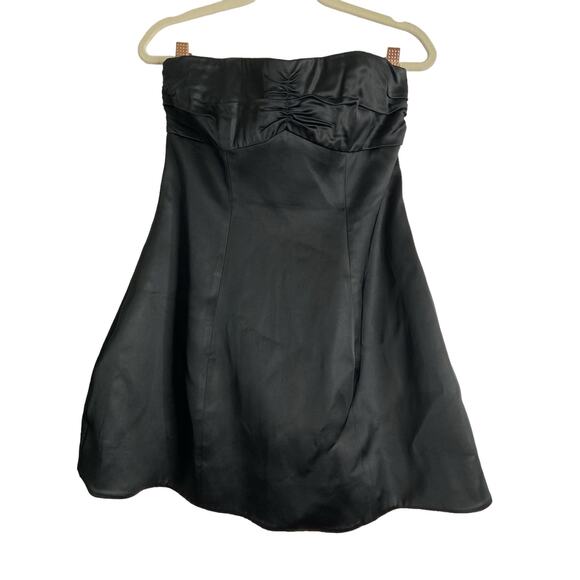 Helsa Mini Dress Heavy Satin Strapless Statement Party Hoco Birthday Classy Sz M - Picture 5 of 11